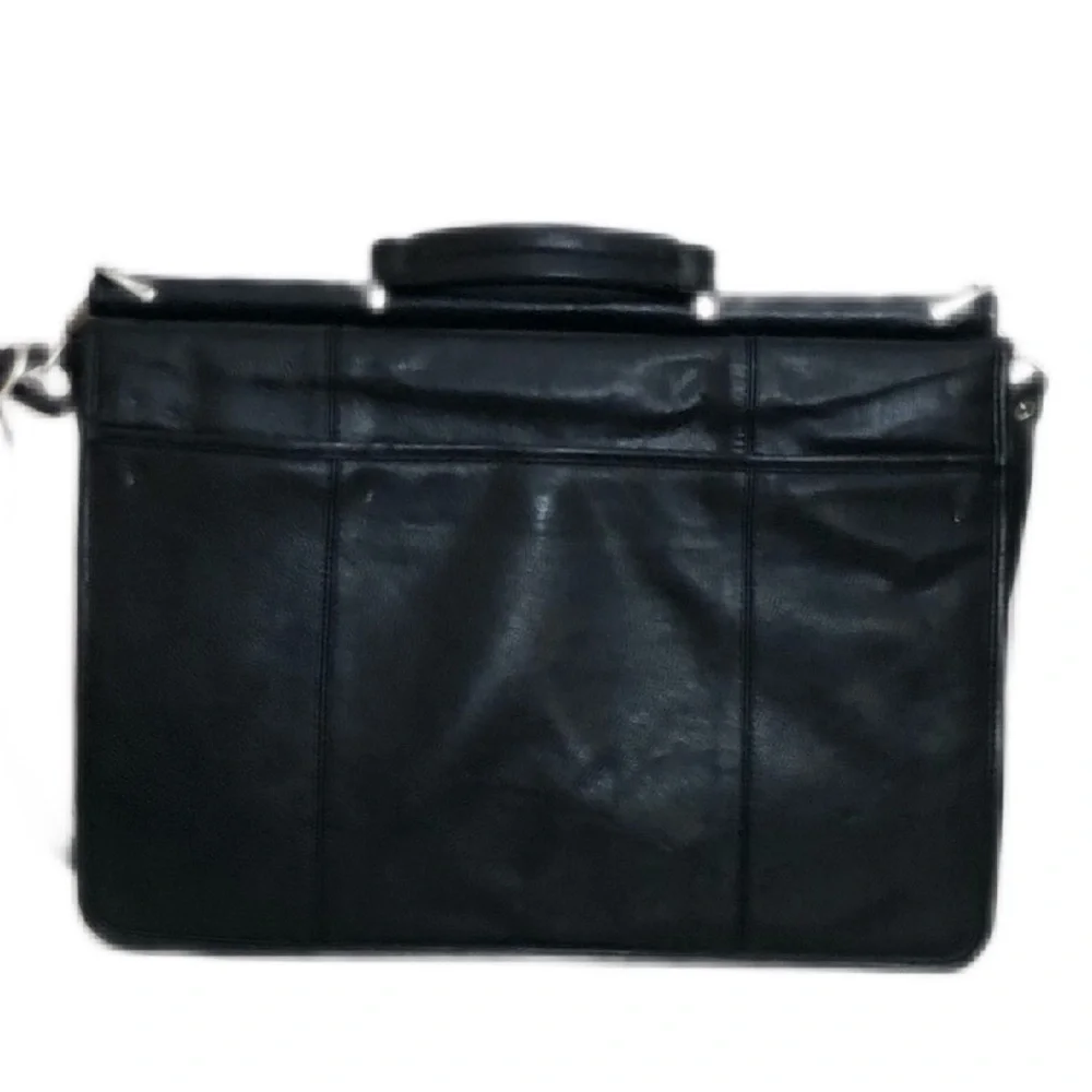 Wilson’s pebbled leather laptop messenger bag